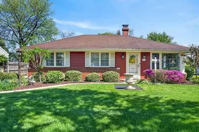 367 N La Londe Avenue, Lombard, IL 60148 - Photo 1