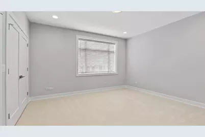 3231 S Shields Avenue, Chicago, IL 60616 - Photo 40