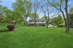 21226 N Woodland Ave, Barrington, IL 60010 - Photo 20