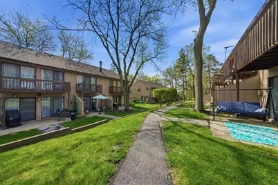11 Saint Thomas Colony #1, Fox Lake, IL 60020 - Photo 26