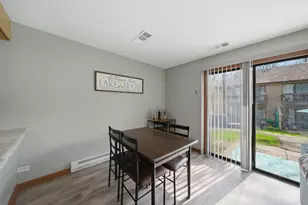 11 Saint Thomas Colony, Fox Lake, IL 60020 - Photo 14