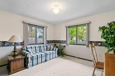 4269 Harper Avenue, Gurnee, IL 60031 - Photo 22