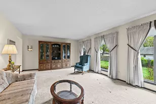 4269 Harper Ave, Gurnee, IL 60031 - Photo 14