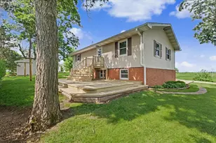 104 Choctaw Trail, Loda, IL 60948 - Photo 30