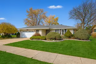 8226 Bob O Link Rd, Orland Park, IL 60462 - Photo 1