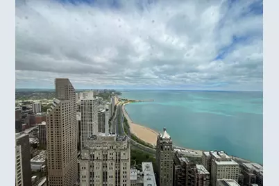175 E Delaware Place #5004, Chicago, IL 60611 - Photo 8