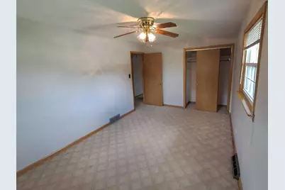 5517 W 83rd Place W, Burbank, IL 60459 - Photo 14