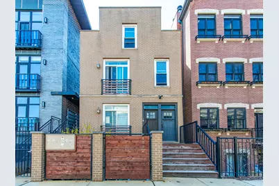 1337 W Walton Street, Chicago, IL 60642 - Photo 1
