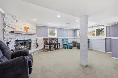639 N Kaspar Avenue, Arlington Heights, IL 60004 - Photo 26