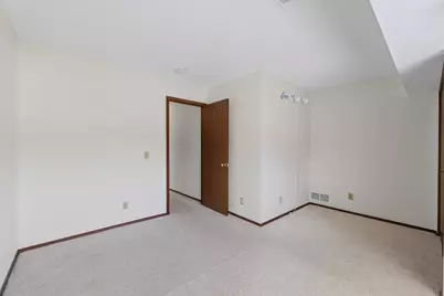 2144 Harbortown Circle #2144, Champaign, IL 61821 - Photo 14