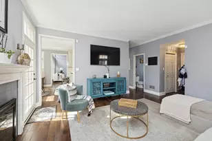 2533 E Chesapeake Pl, Westchester, IL 60154 - Photo 8