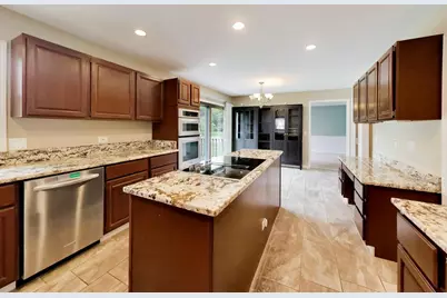 825 W Dorset Avenue, Palatine, IL 60067 - Photo 6