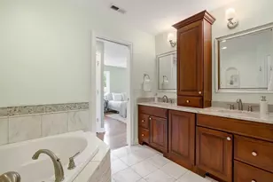 2740 Lincoln Ln, Wilmette, IL 60091 - Photo 28
