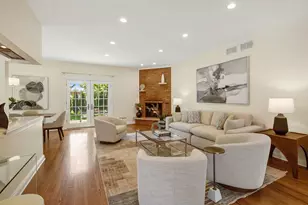 2740 Lincoln Ln, Wilmette, IL 60091 - Photo 8