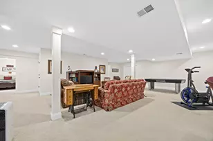 352 Andover Dr, Oswego, IL 60543 - Photo 32