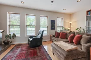 529 Chicago Ave, Evanston, IL 60202 - Photo 6