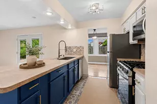 141 Pebble Creek Trail, Carol Stream, IL 60188 - Photo 6