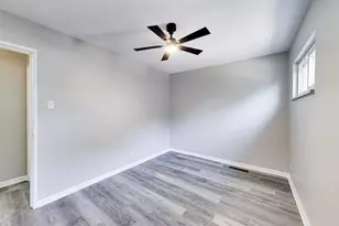 1455 Burnham Ave, Calumet City, IL 60409 - Photo 16