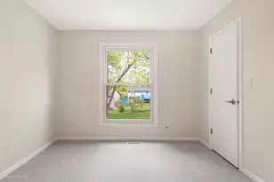1424 Farrington Ln, Aurora, IL 60504 - Photo 20