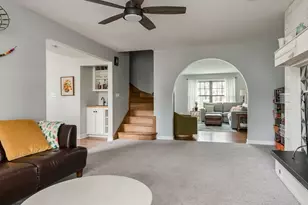 774 S Euclid Ave, Elmhurst, IL 60126 - Photo 16