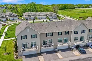 1623 Bentz Way, Batavia, IL 60510 - Photo 24