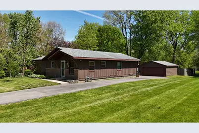 865 Riverside Drive, South Elgin, IL 60177 - Photo 2