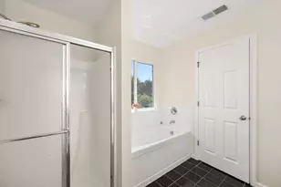 318 Chautauqua Ln, Sycamore, IL 60178 - Photo 20