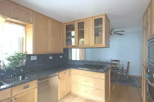 560 N Lavergne Ave, Northlake, IL 60164 - Photo 6