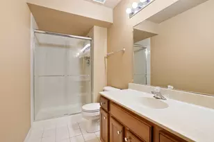 6822 Oak View Ct, Oak Forest, IL 60452 - Photo 32
