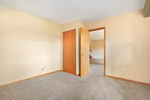 6822 Oak View Ct, Oak Forest, IL 60452 - Photo 20