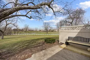 1634 Vermont Dr, Elk Grove Village, IL 60007 - Photo 22
