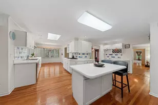 14 Oxford Dr, Lincolnshire, IL 60069 - Photo 10