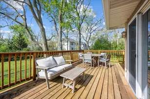 1515 Rosewood Ave, Deerfield, IL 60015 - Photo 24