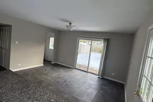 113 Berry St, Park Forest, IL 60466 - Photo 6