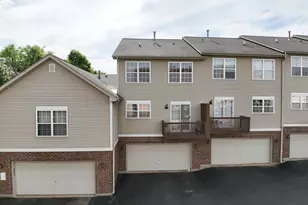 653 E Willow St, Elburn, IL 60119 - Photo 18