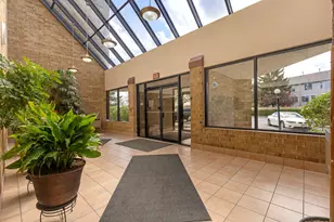 5600 Astor Ln, Rolling Meadows, IL 60008 - Photo 20