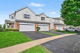 1033 Heron Cir, Joliet, IL 60431 - Photo 2