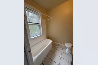 715 W 57th Street #3, Chicago, IL 60621 - Photo 4