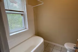 715 W 57th St, Chicago, IL 60621 - Photo 4