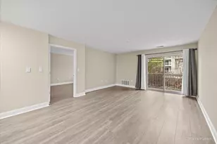605 Barrington Ave, East Dundee, IL 60118 - Photo 6