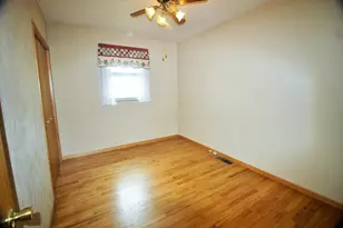 10093 Wolf Rd, Geneseo, IL 61254 - Photo 18