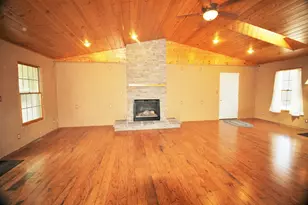 10093 Wolf Rd, Geneseo, IL 61254 - Photo 10