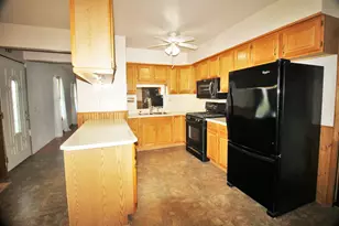 10093 Wolf Rd, Geneseo, IL 61254 - Photo 22