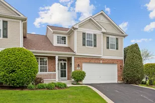 305 Ashby Ct, Geneva, IL 60134 - Photo 2