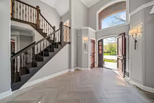 599 Chateaux Bourne Dr, Barrington, IL 60010 - Photo 8