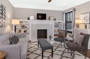 1367 E 52nd St, Chicago, IL 60615 - Photo 2
