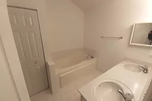 11 E Illinois Ave, Palatine, IL 60067 - Photo 22