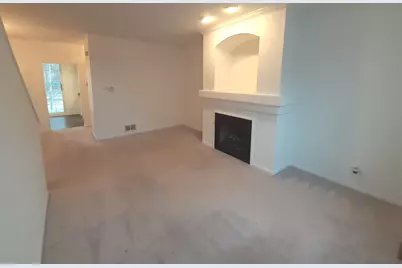 11 E Illinois Avenue, Palatine, IL 60067 - Photo 6