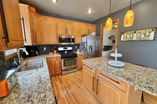 13437 Springhill Dr, Winnebago, IL 61088 - Photo 14