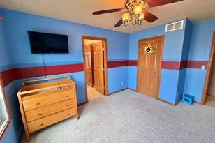 13437 Springhill Dr, Winnebago, IL 61088 - Photo 36